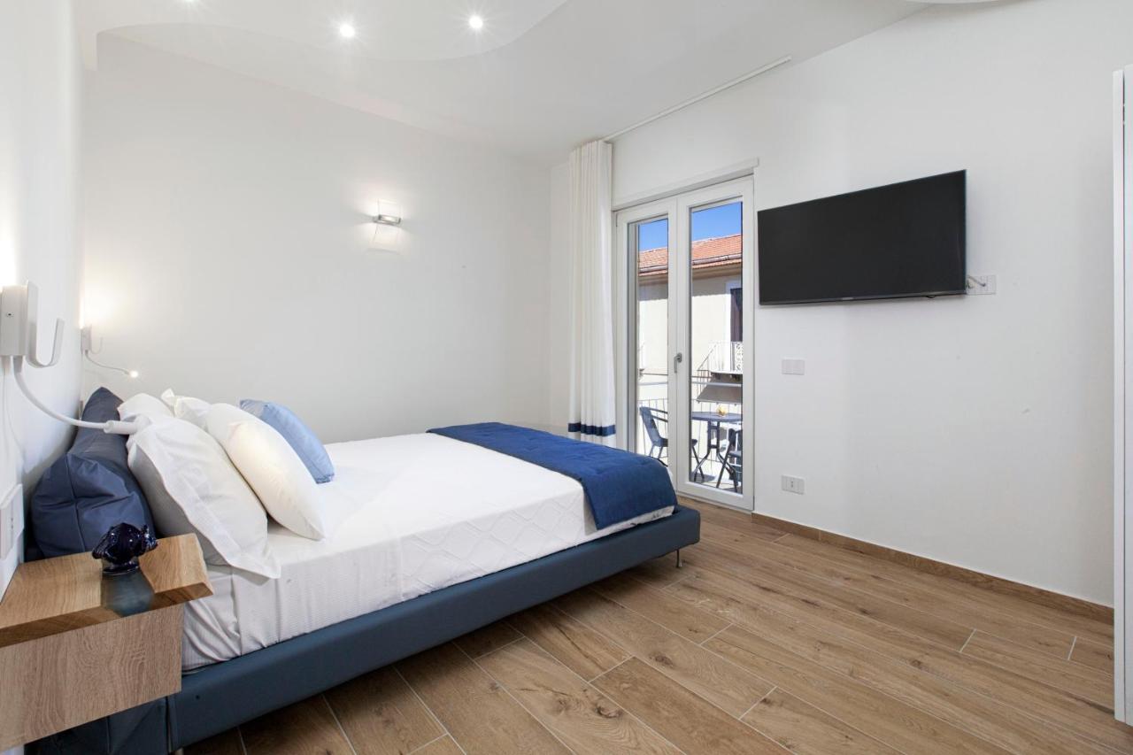 Yourhome - Lidia Rooms & Suites Sorrento Kültér fotó